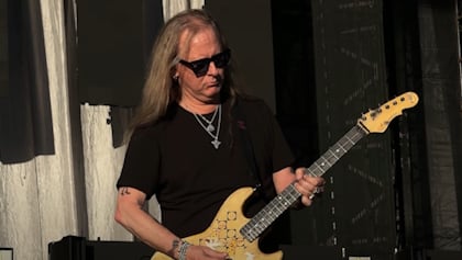 JERRY CANTRELL On ALICE IN CHAINS: 'We Planned On Doing Much More This Year, But It Just...