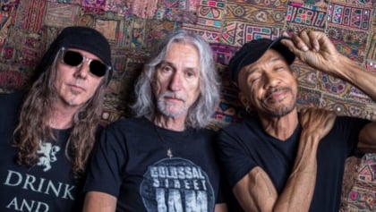 KING'S X's DOUG 'DUG' PINNICK: 'We're Excited About Making A New Record'