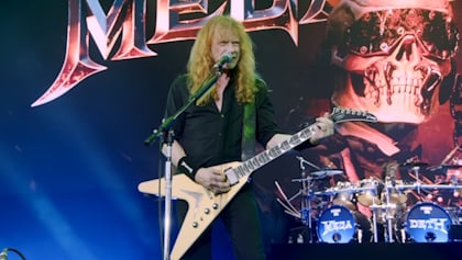 DAVE MUSTAINE On Hypothetical Reunion With Ex-MEGADETH Members For Farewell Tour: 'There's Not...